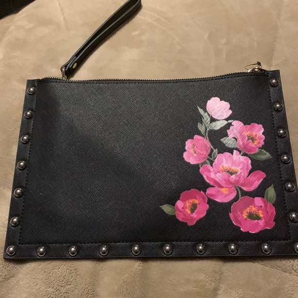 WHBM Floral Flat Clutch. NWOT